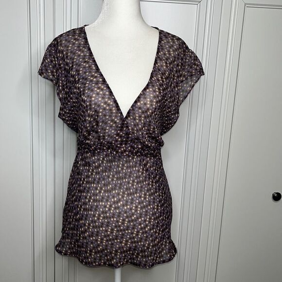New York & Co Sheer Ruffle Sleeve Blouse Size L - Picture 1 of 5
